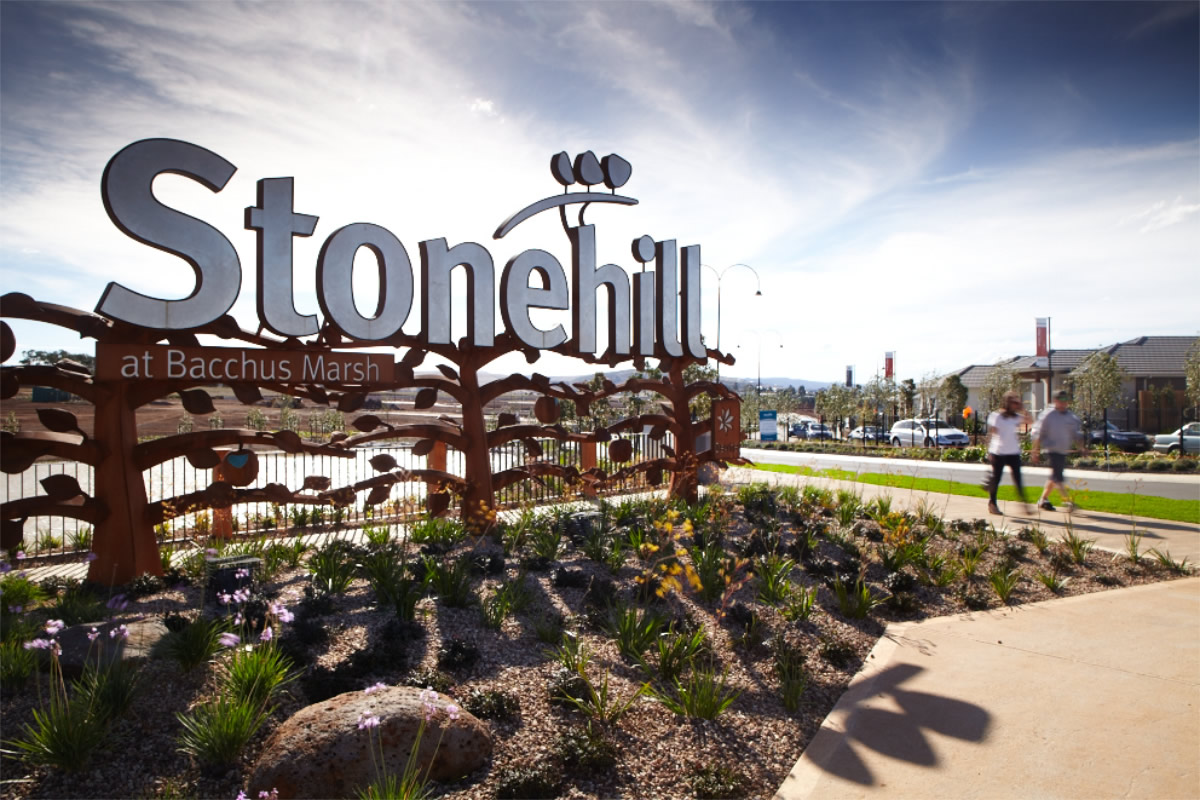 Stonehill Estate - Cover